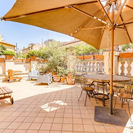 Colosseum Terrace Apartment Roma Exterior foto
